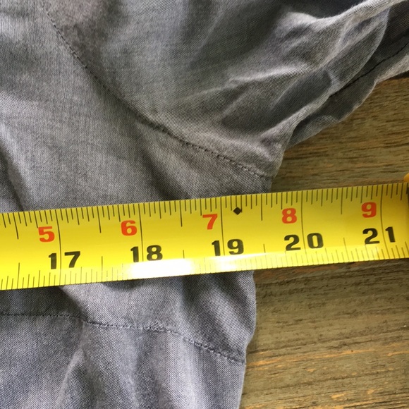 J Crew button down top size S - Picture 6 of 8